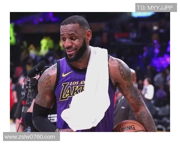 16号篮球明星的传奇之路与辉煌成就揭秘